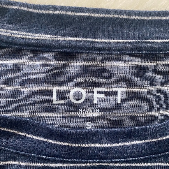 NWOT LOFT shirt - Picture 2 of 2